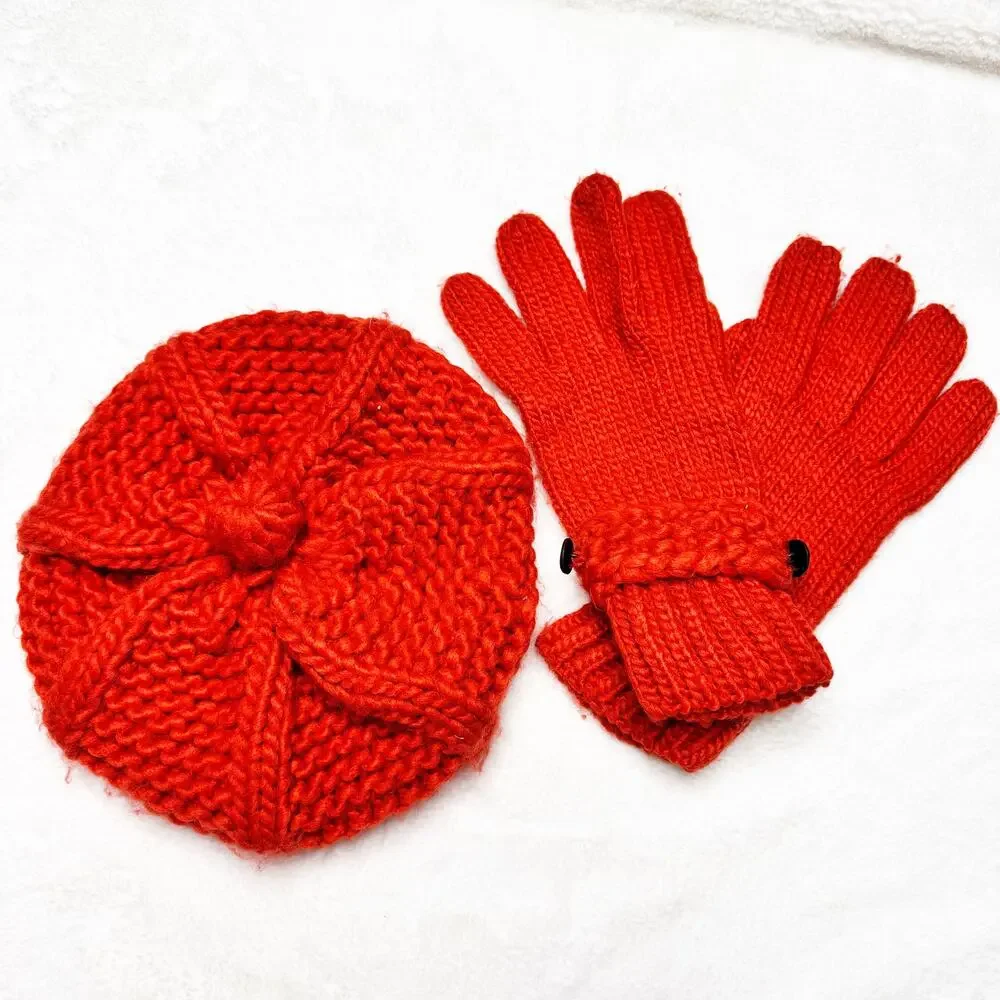 FOSSIL Orange Winter Knit Pom-pom Hat & Gloves Matching Cold Weather Set